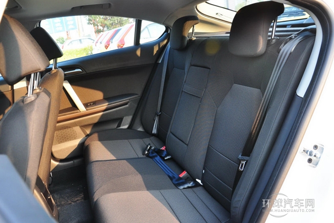 2013款 掀背 1.8L 手動駕值版