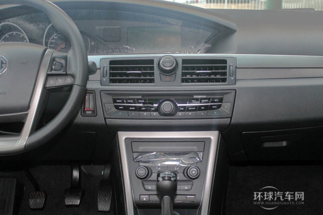 2013款 掀背 1.8L 手動(dòng)駕值版