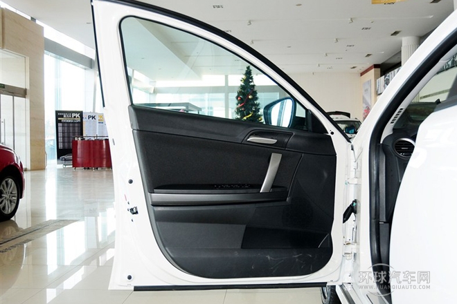 2013款 掀背 1.8L 自動駕值版