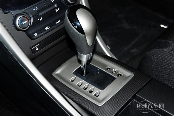 2013款 掀背 1.8L 自動駕值版