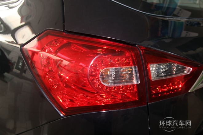 2014款 2.0T 手動(dòng)精英型