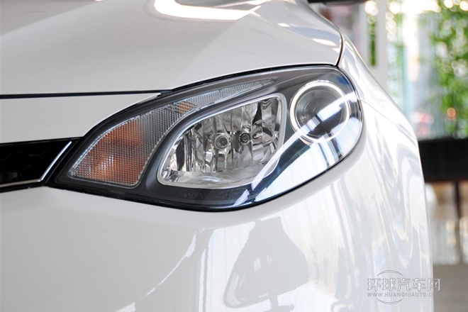 2013款 掀背 1.8L 自動駕值版