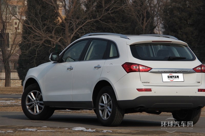 2014款 2.0T 手動尊貴型