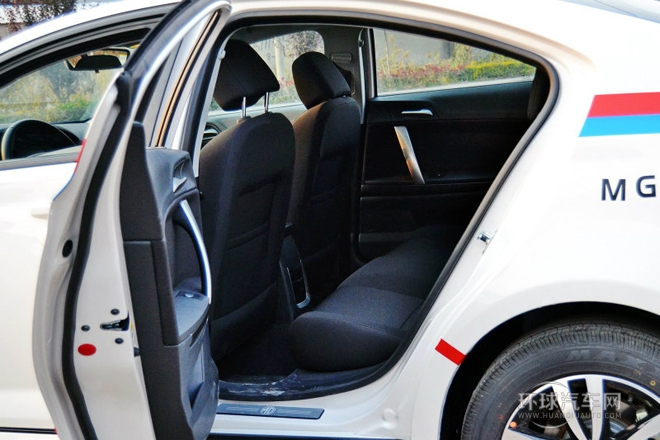 2013款 掀背 1.8L 自動精英版