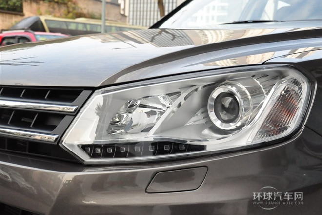 2014款 2.0T 自動豪華型