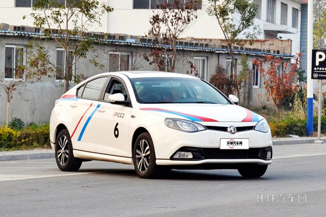 2013款 掀背 1.8L 自動(dòng)精英版