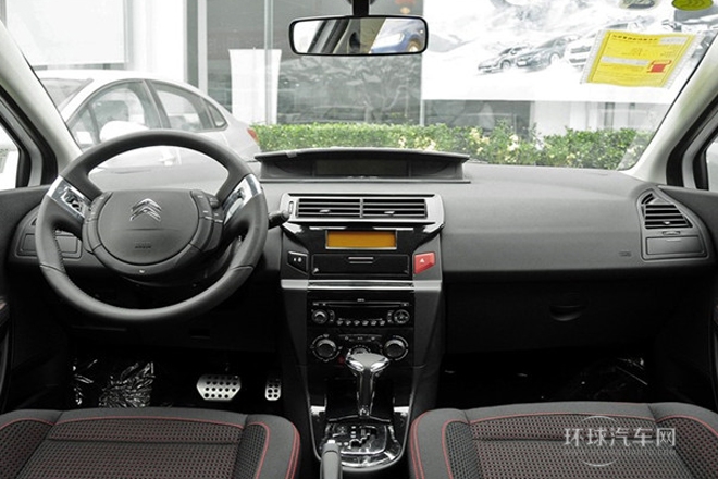 2013款 改款 CROSS 1.6L 自動