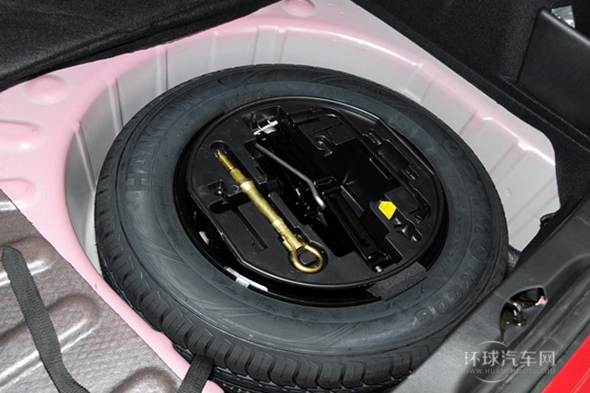 2013款 改款 CROSS 1.6L 手動