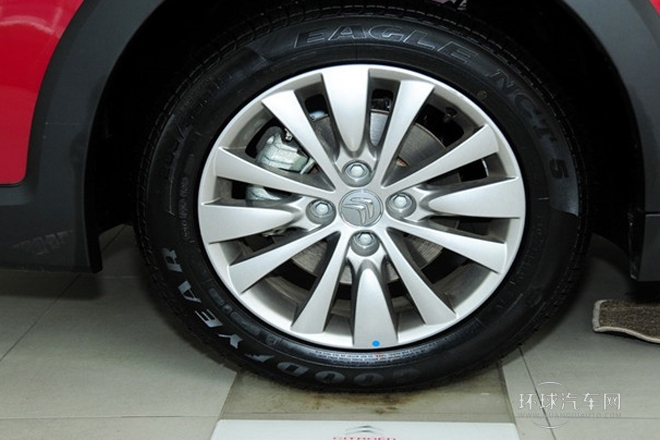 2013款 改款 CROSS 1.6L 手動