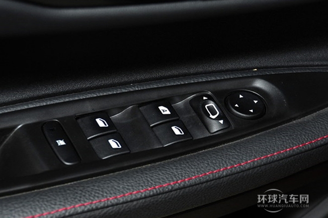 2013款 改款 CROSS 1.6L 手動