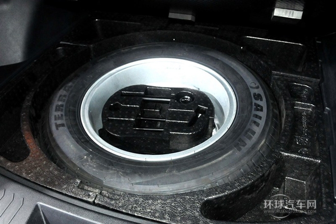 2014款 2.0T 自動尊貴型