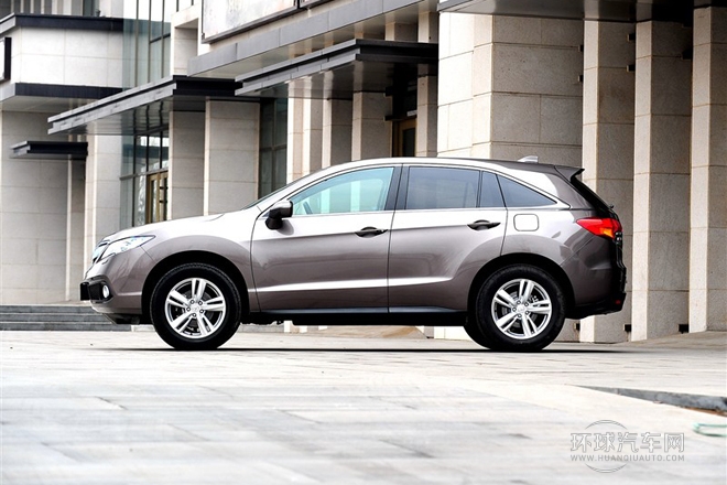 2013款 3.5L 豪華版