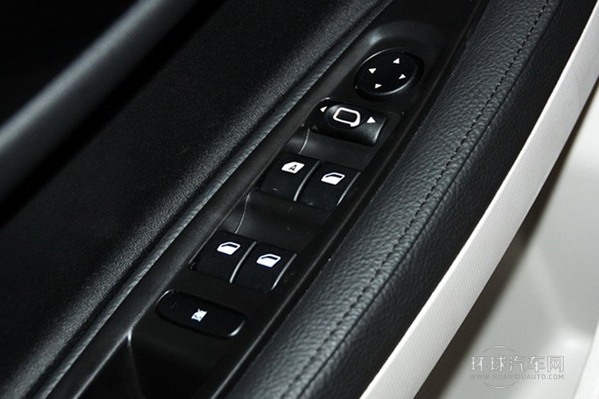 2013款 兩廂 1.6L 自動樂尚型