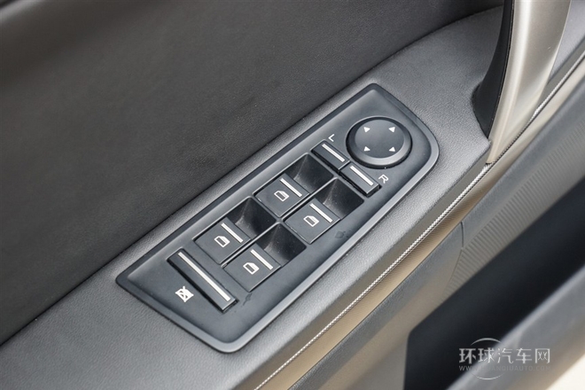 2013款 掀背 1.8T 自動豪華版