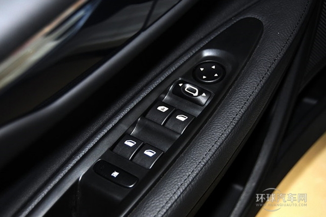 2013款 兩廂 1.6L 手動樂尚型