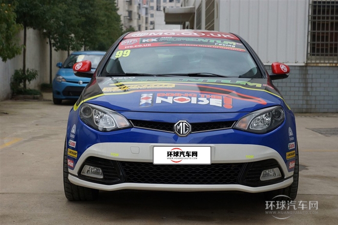 2013款 掀背 1.8T 自動(dòng)豪華版