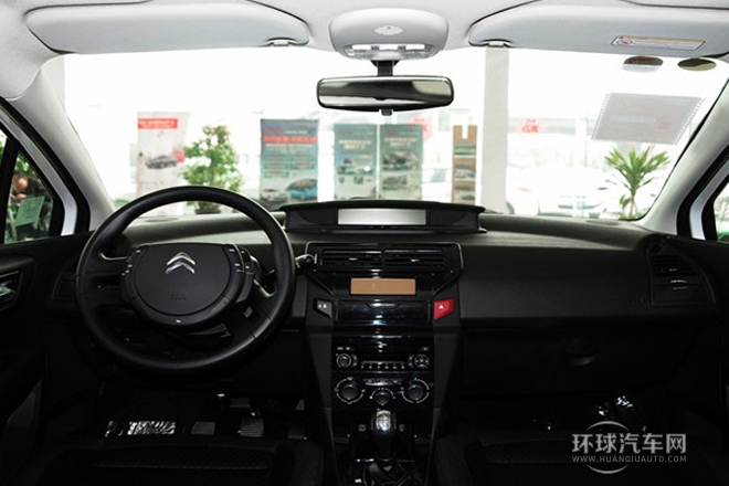 2013款 兩廂 1.6L 手動樂尚型