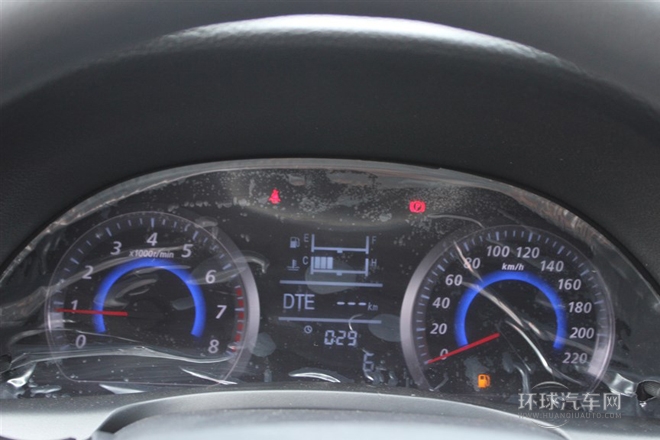 2014款 1.5L 新視界版手動時尚型