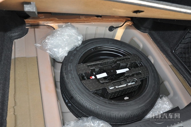 2013款 掀背 1.8T 自動精英版