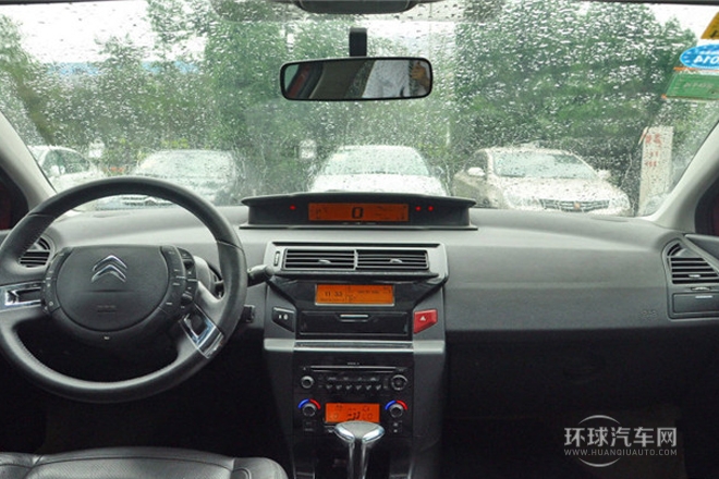 2013款 兩廂 1.6L 自動樂享型