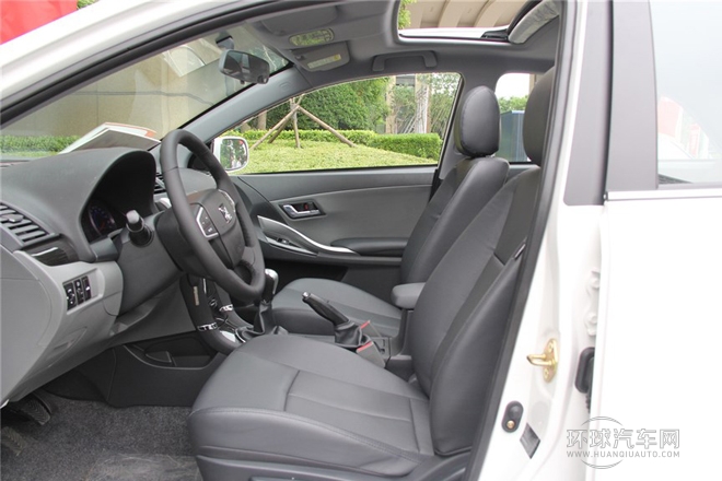 2014款 1.5L 新視界版手動豪華型
