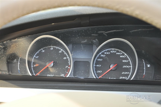 2013款 掀背 1.8T 自動精英版