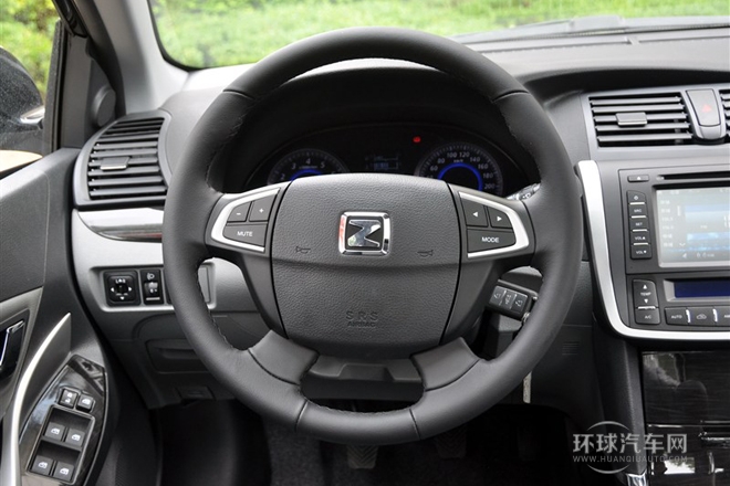 2014款 1.5L 新視界版手動(dòng)尊貴型