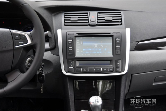 2014款 1.5L 新視界版手動尊貴型