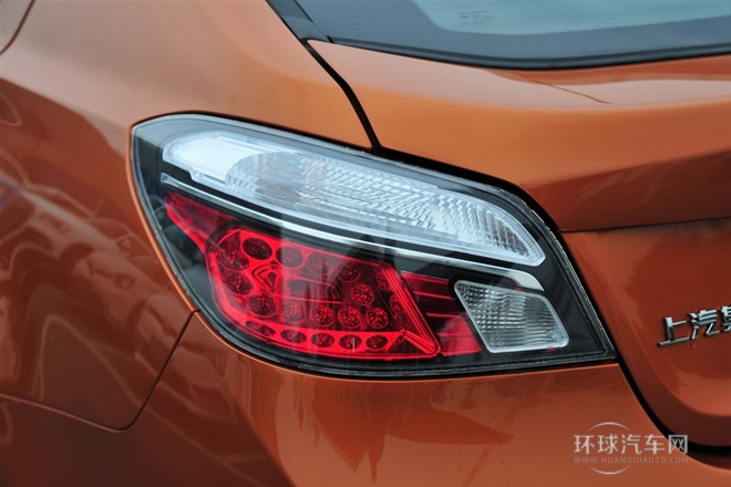 2014款 掀背 1.8L 手動駕值版