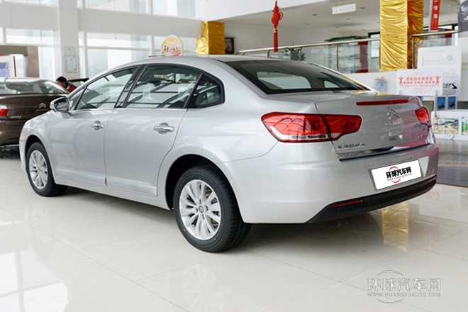 2013款 三廂 1.6L 手動品享型