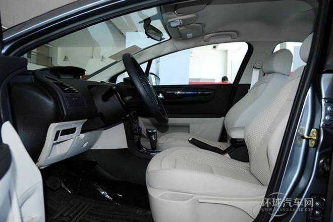 2013款 三廂 1.6L 自動(dòng)品尚型