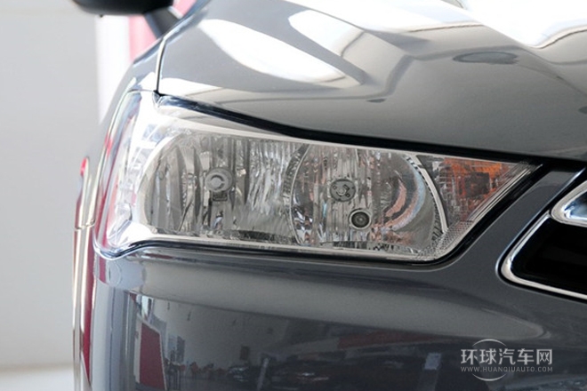 2013款 三廂 1.6L 自動品尚型