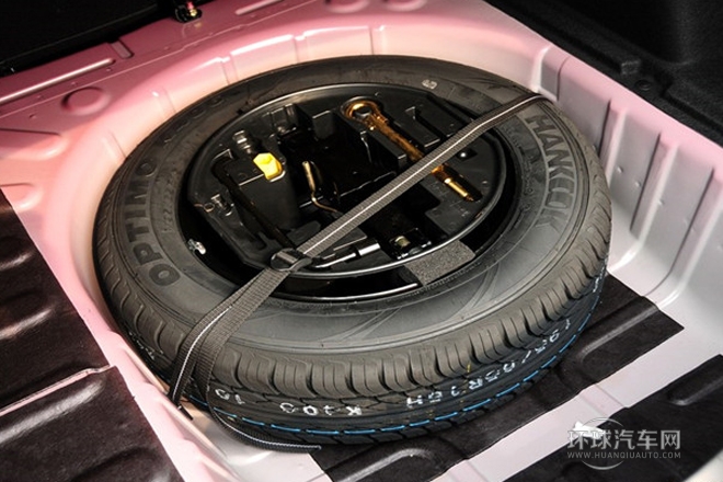 2013款 三廂 1.6L 手動品尚型