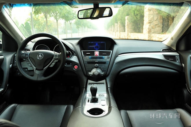 2012款 3.7 標(biāo)準(zhǔn)版