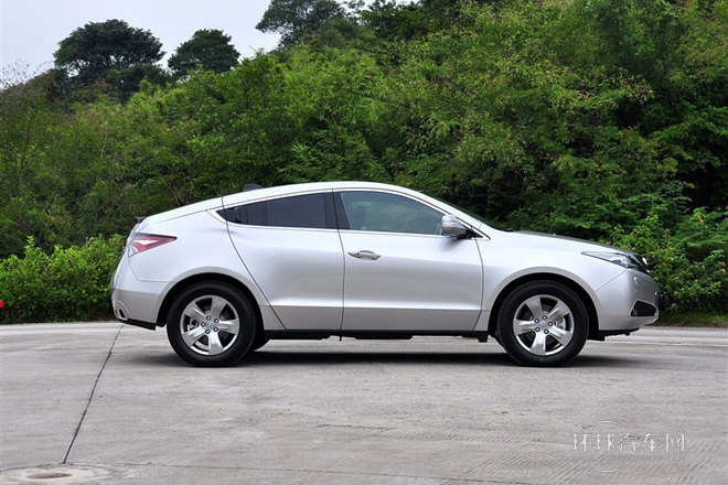 2012款 3.7 標準版