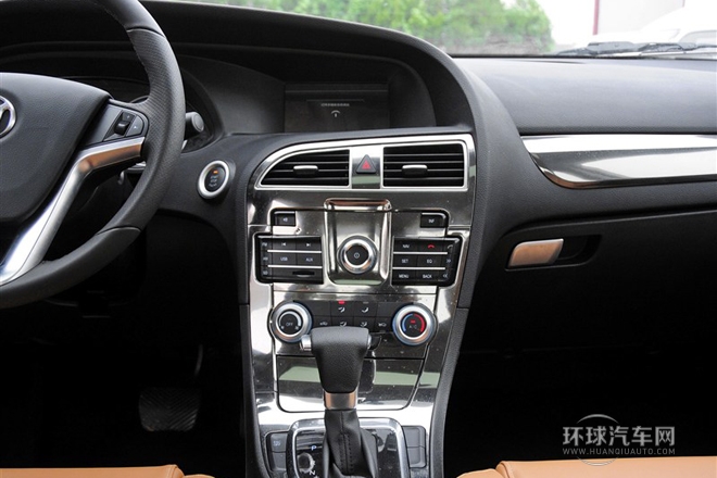 2014款 1.5T 自動豪華型