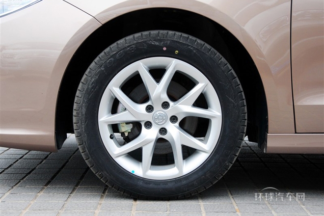 2014款 1.5T 自動豪華型