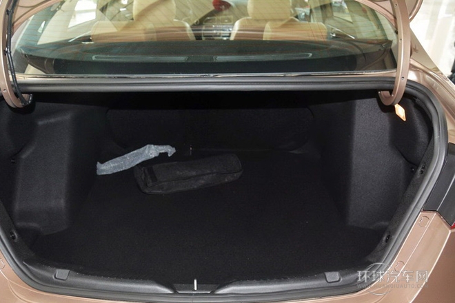 2014款 1.6L 手動豪華型