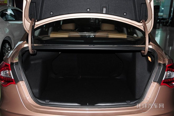 2014款 1.6L 自動豪華型