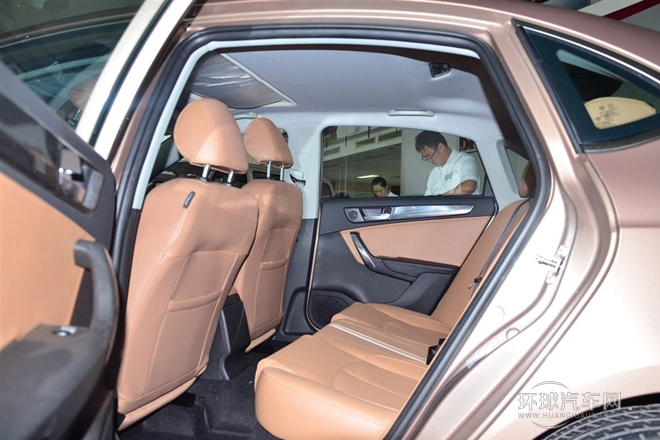 2014款 1.6L 自動舒適型