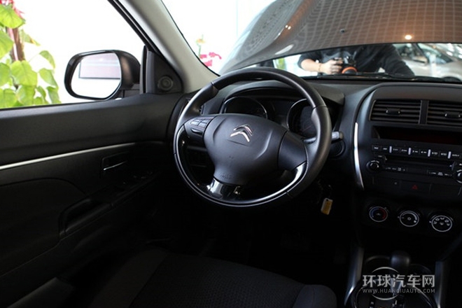 2013款 2.0L 四驅舒適版