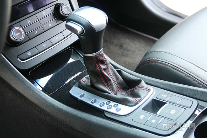 2014款 掀背 1.8T 自動(dòng)精英版