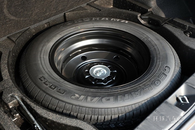 2013款 2.0L 四驅(qū)豪華版