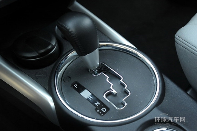 2013款 2.0L 四驅(qū)豪華版