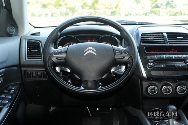 2013款 2.0L 四驅豪華版