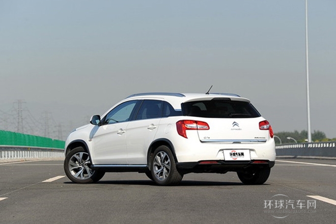 2013款 2.0L 四驅豪華版