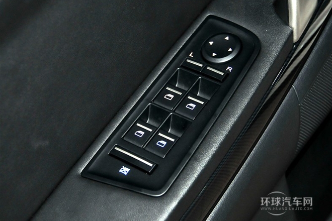 2014款 掀背 1.8T 自動性能版