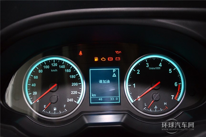 1.5T 手動兩驅運動型