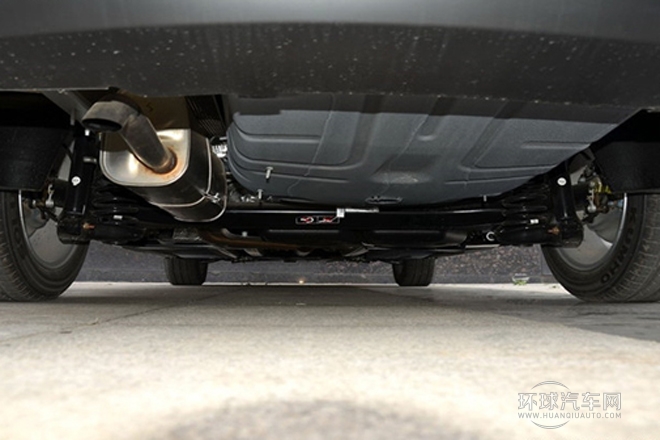 2013款 三廂 1.6L 自動品享型