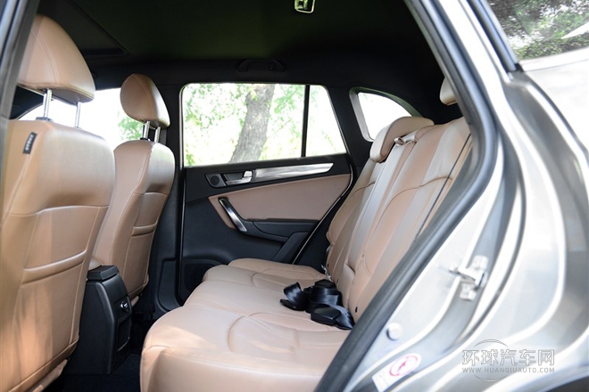 1.5T 自動兩驅(qū)豪華型